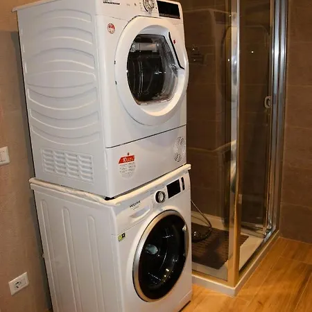 Gio's House Apartment *